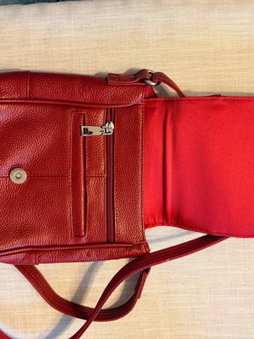ROMA Red Leather Locking Crossbody Organizer Bag